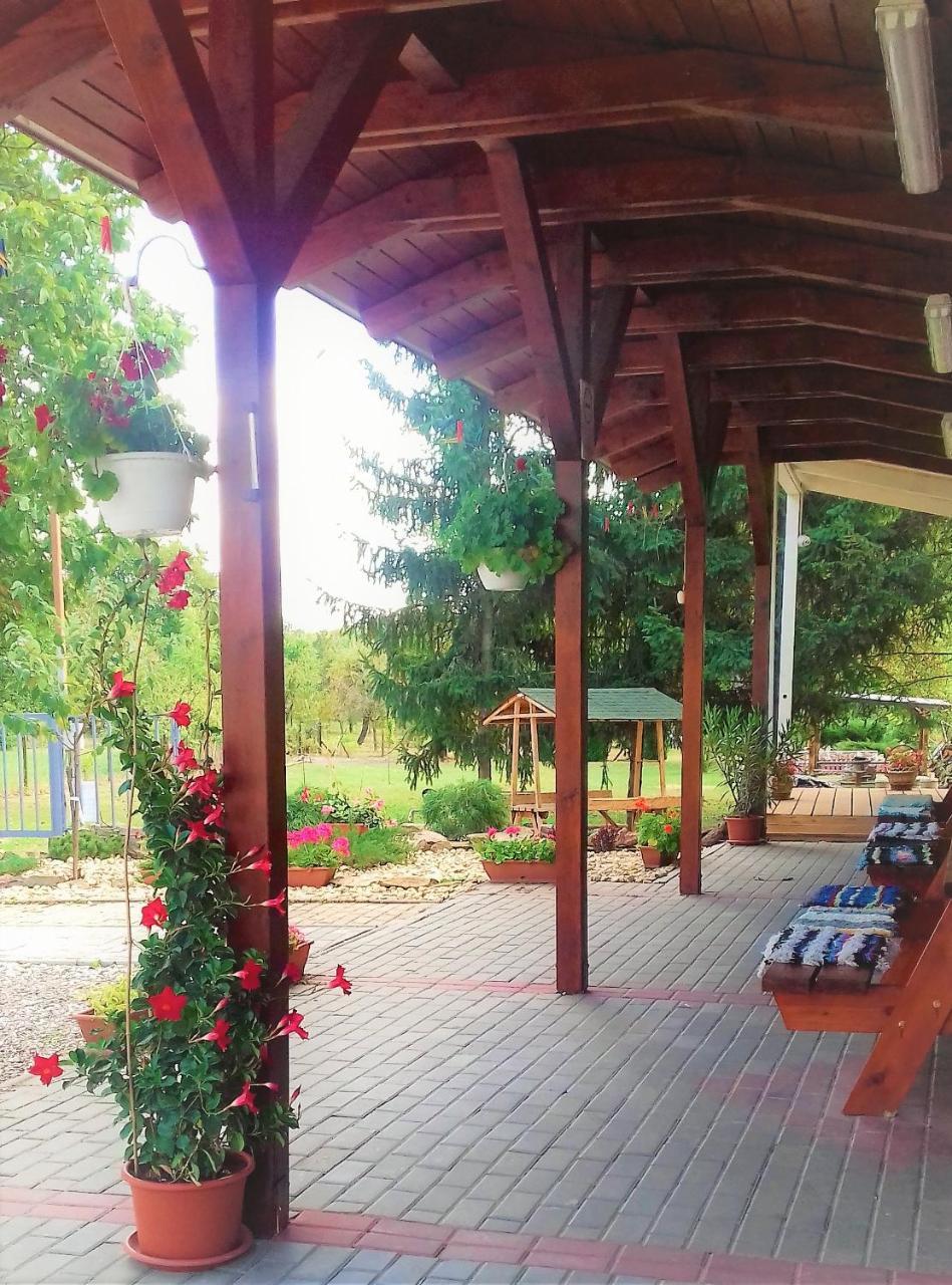 Kristaly Vendeghaz Hotell Bogács Exteriör bild
